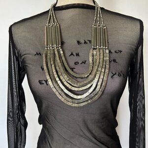 Chunky 00s statement necklace